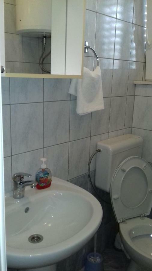 מאלי סטון Rooms Katija מראה חיצוני תמונה
