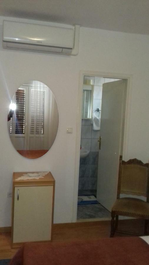 מאלי סטון Rooms Katija מראה חיצוני תמונה
